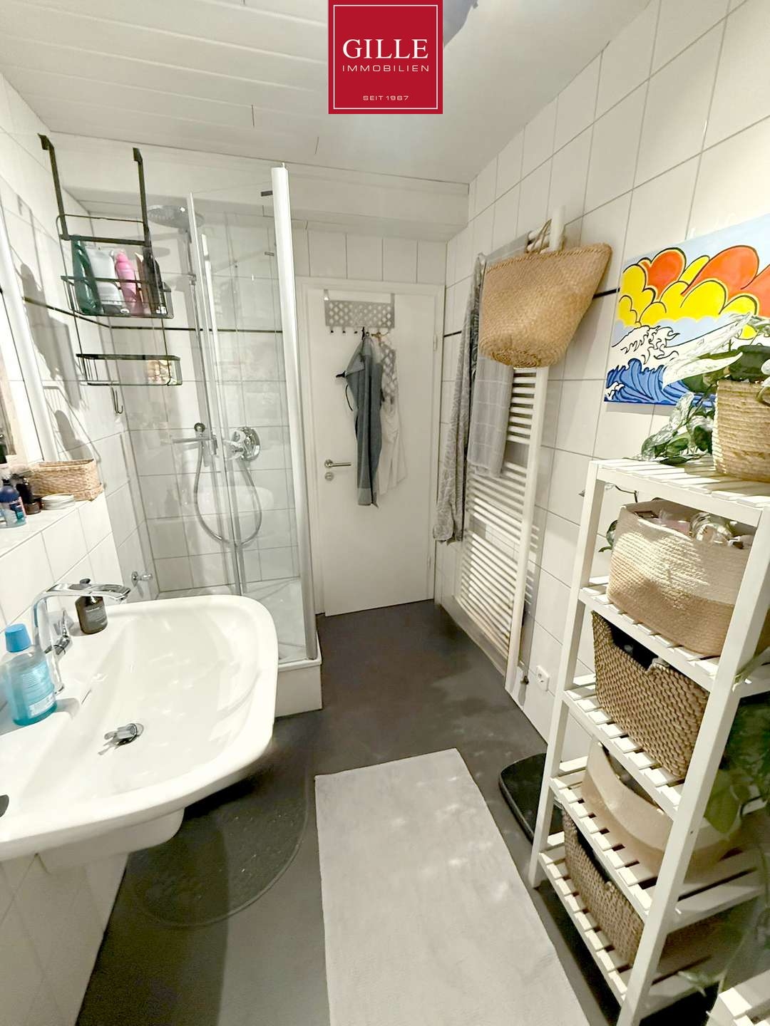 Ansicht 9 von: Charmant & Großzügig: 2-Zim.Whg mit großem Wohnraum, Dachterrasse, Duschbad Kamin & Garage in Kaarst